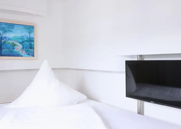 Denkmalschmiede Hoefgen 3* グリンマ