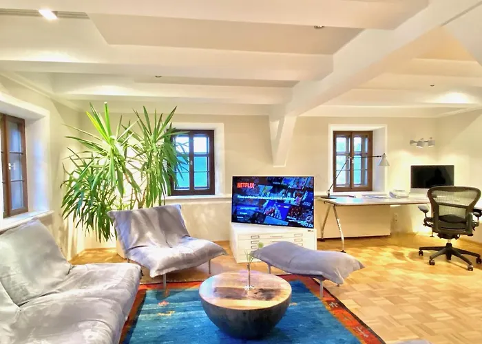 Denkmalschmiede Hoefgen ホテル