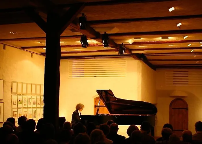 Denkmalschmiede Hoefgen ホテル グリンマ